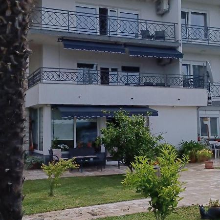 Helen Apartments تْسْغيكفانِتْسا المظهر الخارجي الصورة