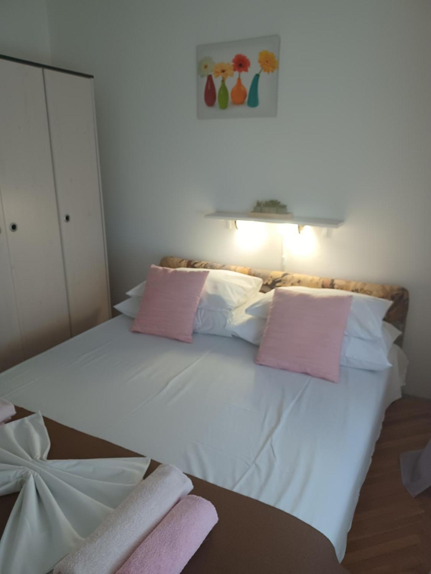 Helen Apartments تْسْغيكفانِتْسا المظهر الخارجي الصورة