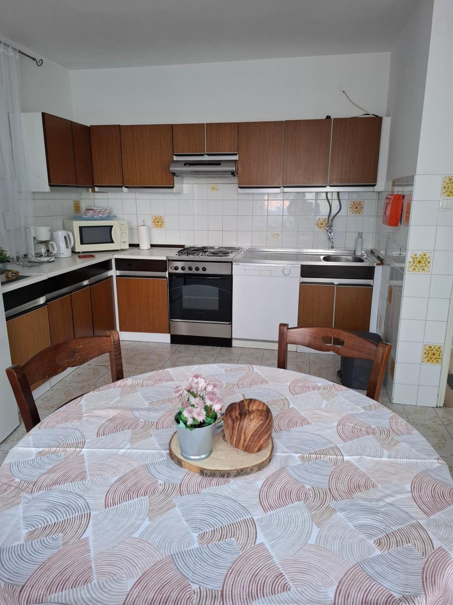 Helen Apartments تْسْغيكفانِتْسا المظهر الخارجي الصورة